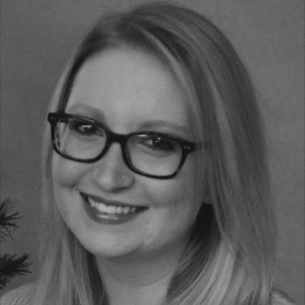 Meet your Posher, Raegan